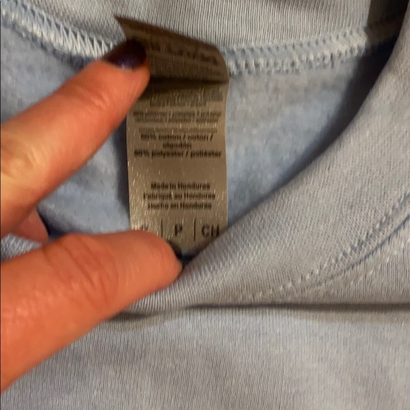 NEW I’m Freaking Cold Sweatshirt - Picture 5 of 5